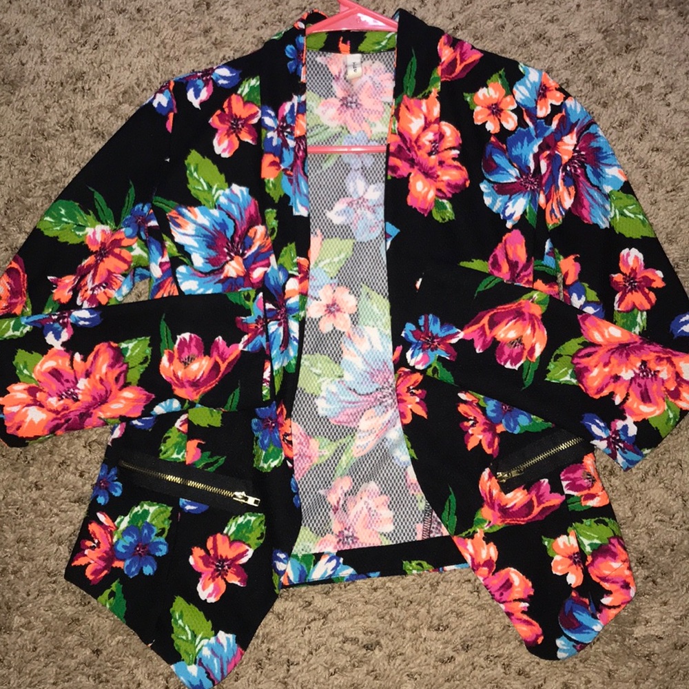 Super cute tropical cardigan!